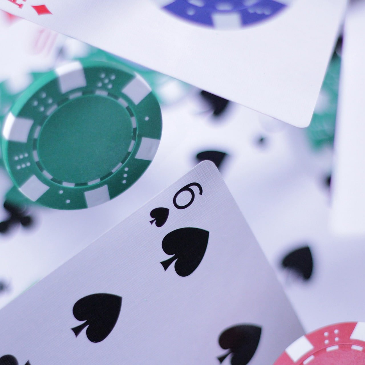 Trải nghiệm cá cược thể thao và casino trực tuyến trên điện thoại di động Việt Nam với hz88